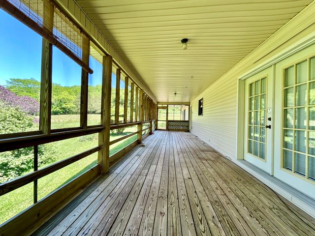 290 Mayfield Hollow Road, Somerset, KY 42501