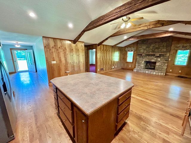 290 Mayfield Hollow Road, Somerset, KY 42501