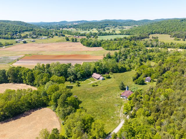 290 Mayfield Hollow Road, Somerset, KY 42501