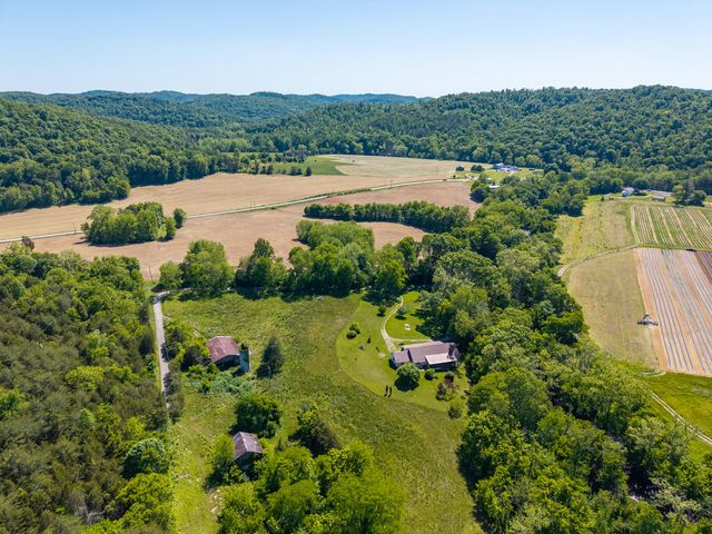 290 Mayfield Hollow Road, Somerset, KY 42501