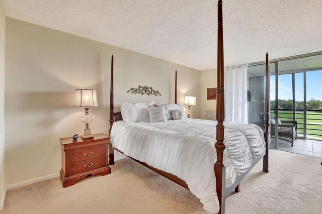 23305 Barwood Lane N 303, Boca Raton, FL 33428