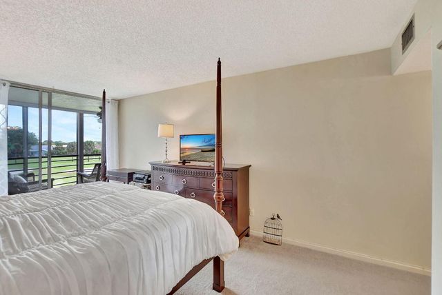 23305 Barwood Lane N 303, Boca Raton, FL 33428