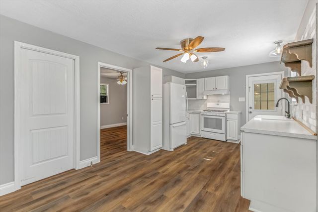 14752 Highway 146 N, Liberty, TX 77575