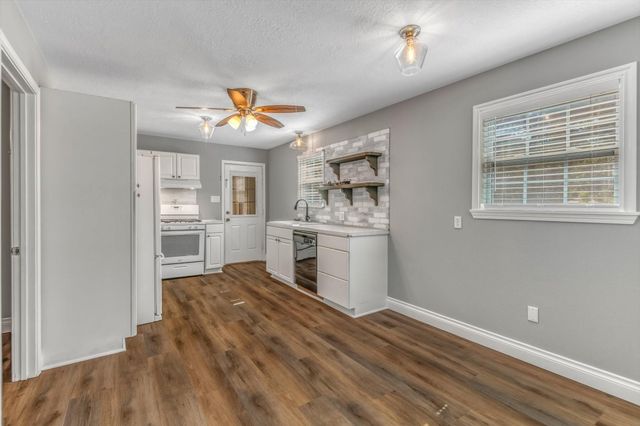 14752 Highway 146 N, Liberty, TX 77575