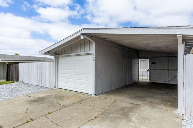 240 Rinaldo Dr, Vallejo, CA 94589