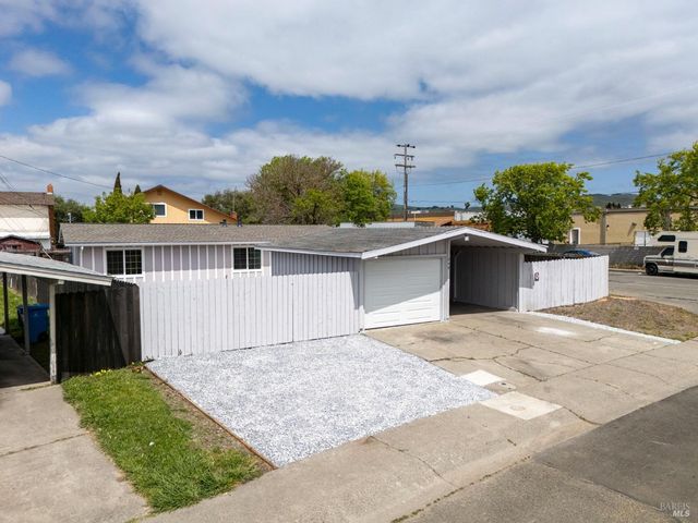 240 Rinaldo Dr, Vallejo, CA 94589