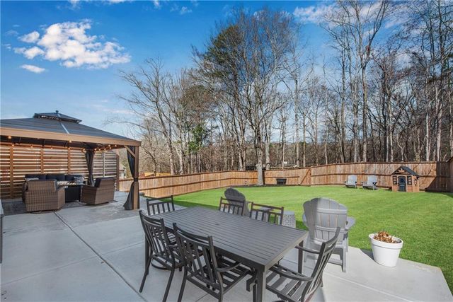 102 Reunion Place, Acworth, GA 30102