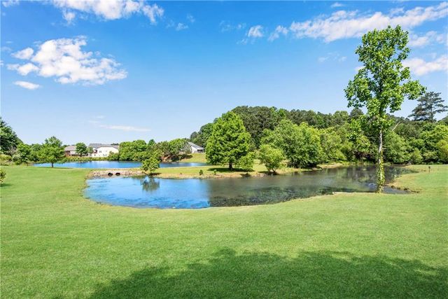 102 Reunion Place, Acworth, GA 30102