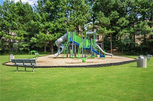 102 Reunion Place, Acworth, GA 30102