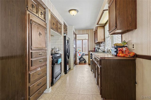 218 Girard Avenue, Syracuse, NY 13207