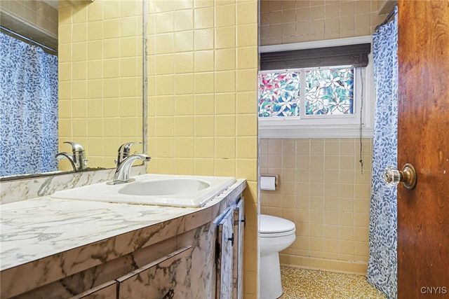 218 Girard Avenue, Syracuse, NY 13207