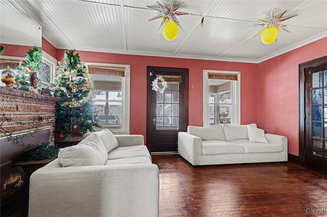 218 Girard Avenue, Syracuse, NY 13207