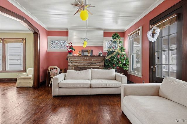 218 Girard Avenue, Syracuse, NY 13207