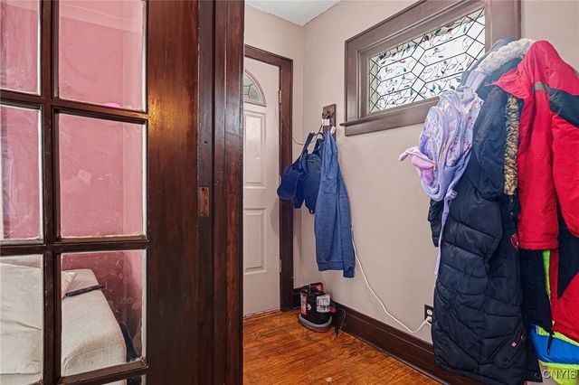 218 Girard Avenue, Syracuse, NY 13207