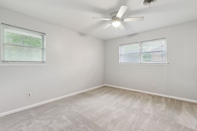 6109 Walraven Circle, Fort Worth, TX 76133