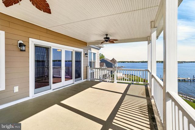 605 ROCKAWAY BEACH AVE, Baltimore, MD 21221