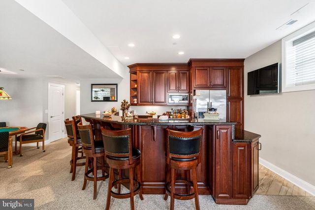 605 ROCKAWAY BEACH AVE, Baltimore, MD 21221