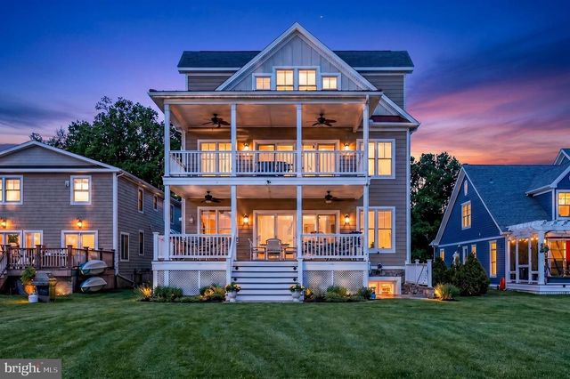 605 ROCKAWAY BEACH AVE, Baltimore, MD 21221
