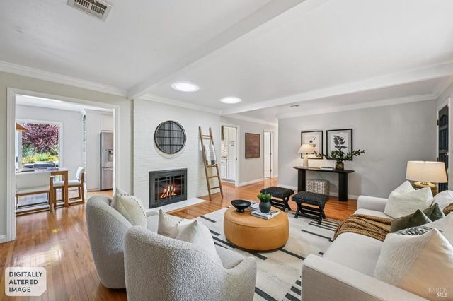 30 Rollingwood Dr, San Rafael, CA 94901