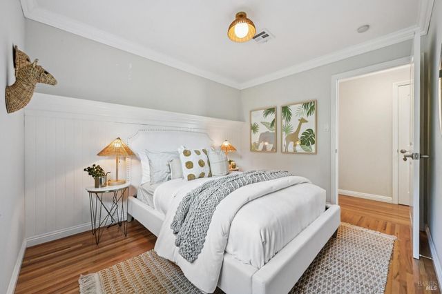 30 Rollingwood Dr, San Rafael, CA 94901