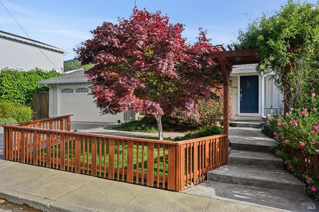 30 Rollingwood Dr, San Rafael, CA 94901