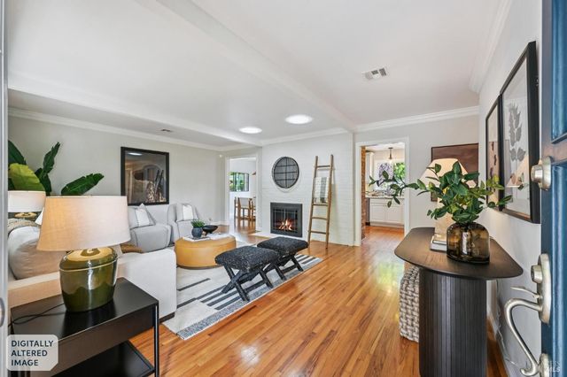 30 Rollingwood Dr, San Rafael, CA 94901