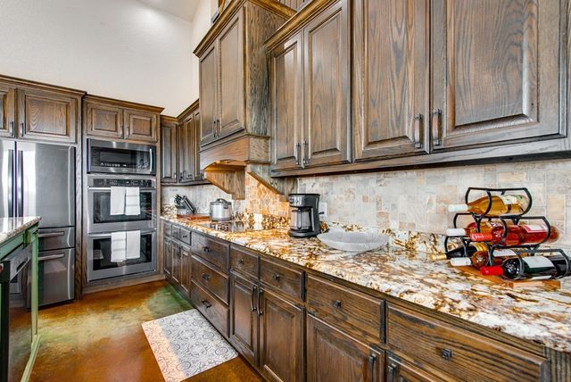 10408 E Midway Rd, Big Spring, TX 79720