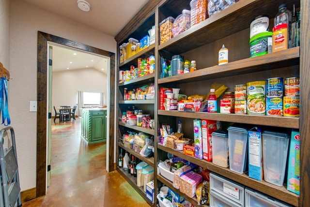 10408 E Midway Rd, Big Spring, TX 79720