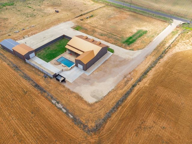 10408 E Midway Rd, Big Spring, TX 79720