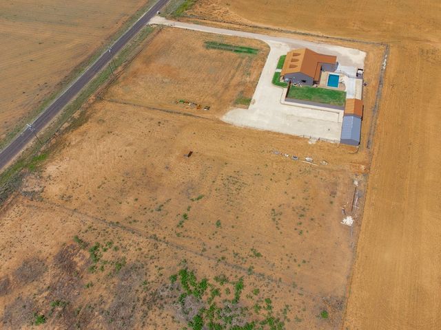 10408 E Midway Rd, Big Spring, TX 79720