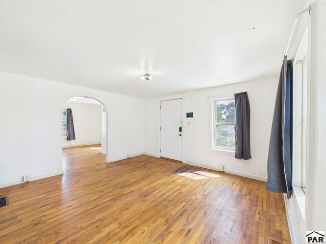 1101 Catalpa St, Pueblo, CO 81001
