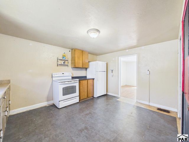 1101 Catalpa St, Pueblo, CO 81001