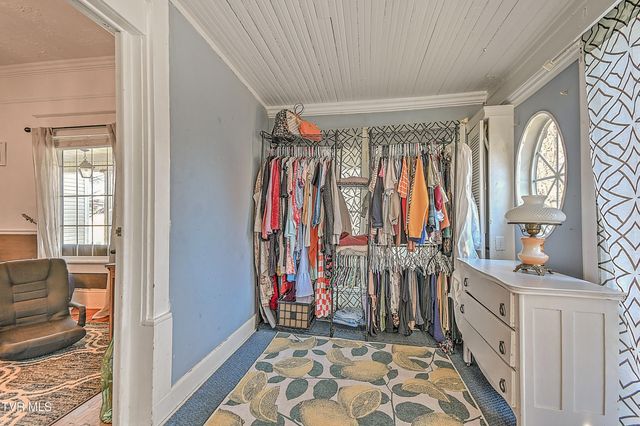 630 East Maple Street, Johnson City, TN 37601