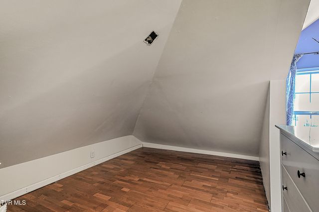 630 East Maple Street, Johnson City, TN 37601