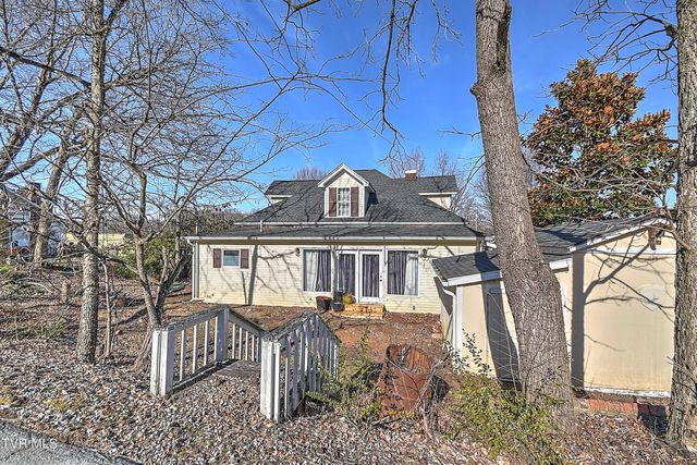 630 East Maple Street, Johnson City, TN 37601