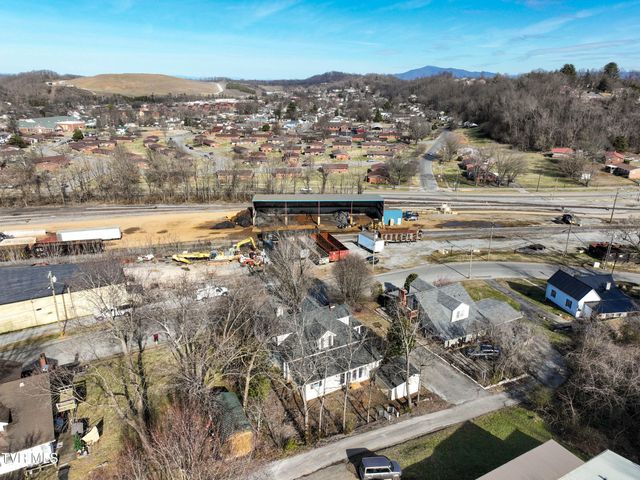630 East Maple Street, Johnson City, TN 37601