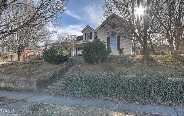 630 East Maple Street, Johnson City, TN 37601