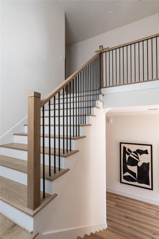 1204 Willard Street, Houston, TX 77006