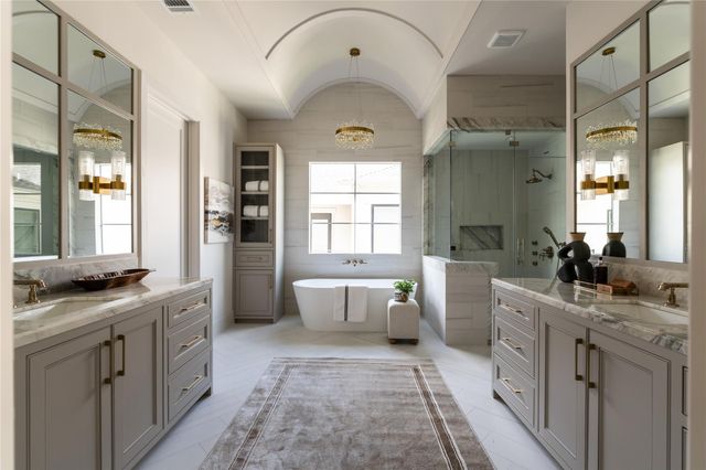 1204 Willard Street, Houston, TX 77006