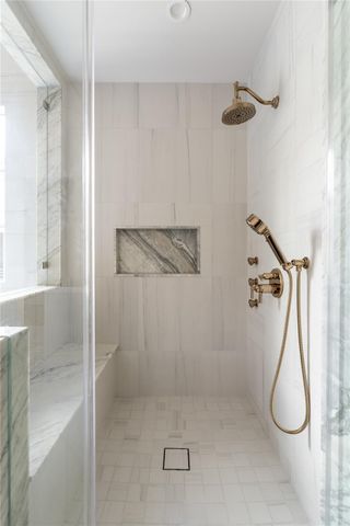 1204 Willard Street, Houston, TX 77006