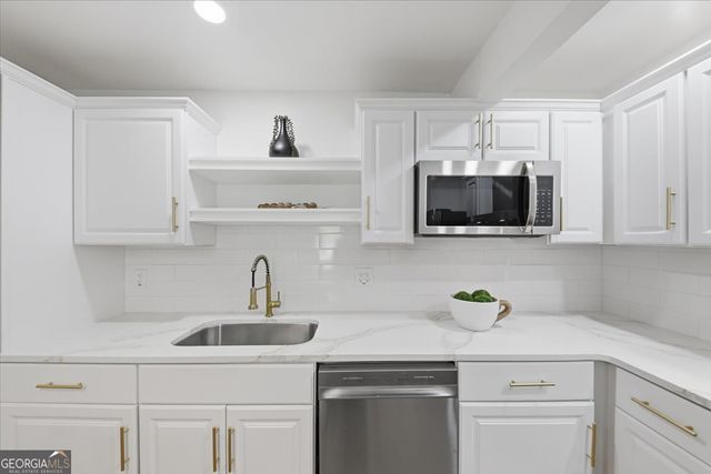 2082 Rosewood Road, Decatur, GA 30032