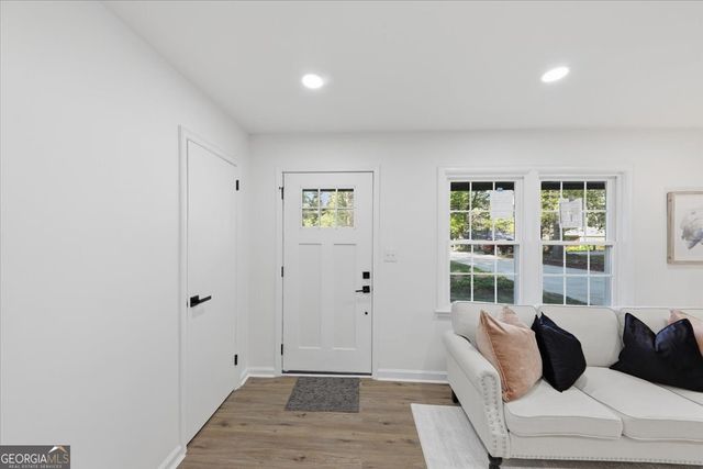 2082 Rosewood Road, Decatur, GA 30032