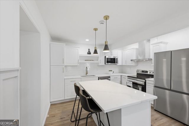 2082 Rosewood Road, Decatur, GA 30032