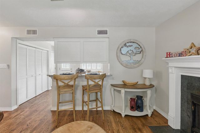 407 W Main Street, Brenham, TX 77833