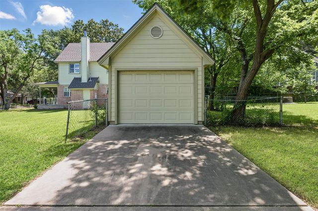 407 W Main Street, Brenham, TX 77833