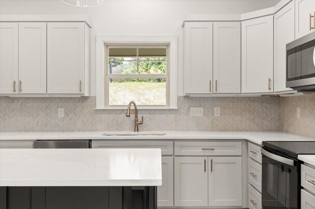 645 Willow Grove Court, Ringgold, GA 30736
