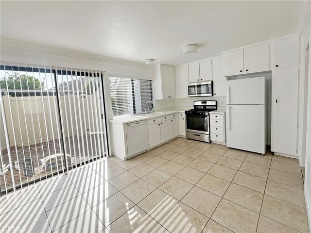 13 Sage, Irvine, CA 92604