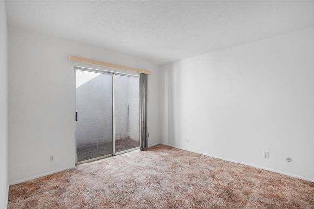 26 Calle Vadito NW, Albuquerque, NM 87120