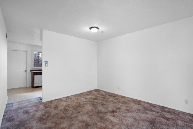 26 Calle Vadito NW, Albuquerque, NM 87120