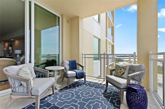 800 COLLANY ROAD 303, St Petersburg, FL 33715